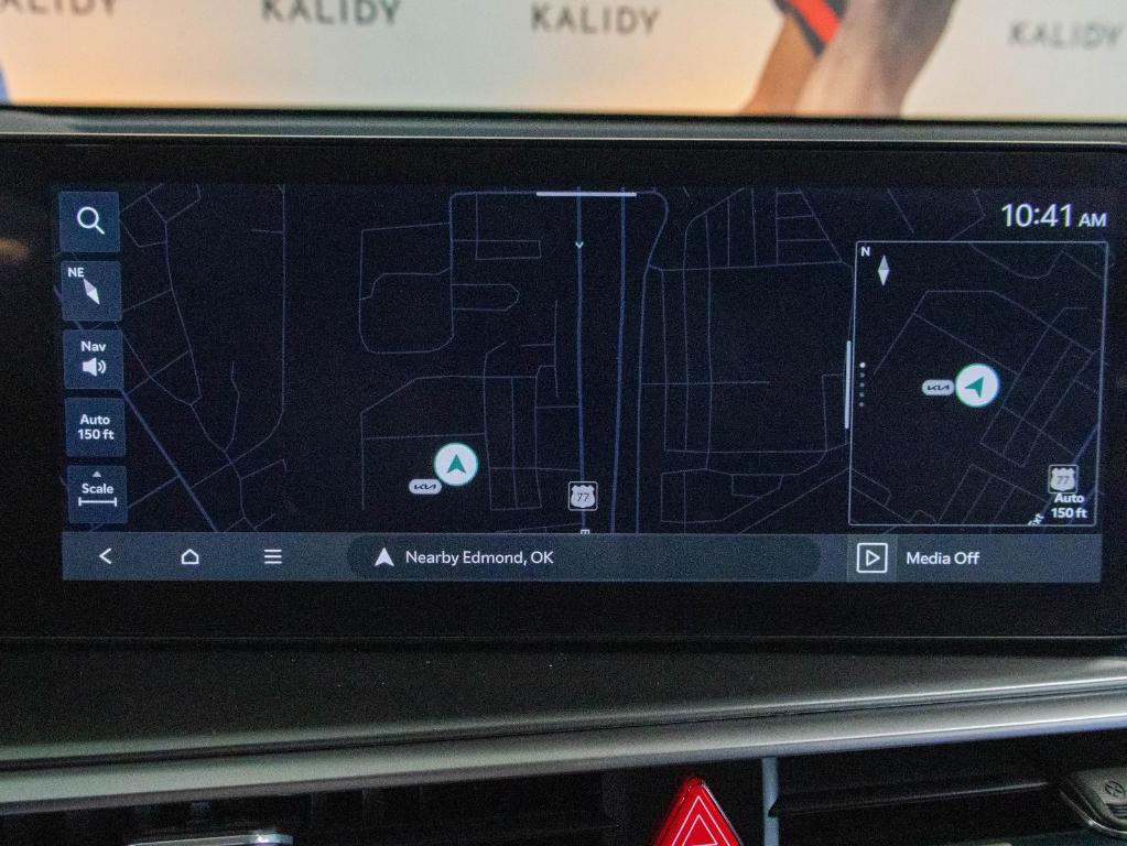 new 2025 Kia Sorento car, priced at $31,427