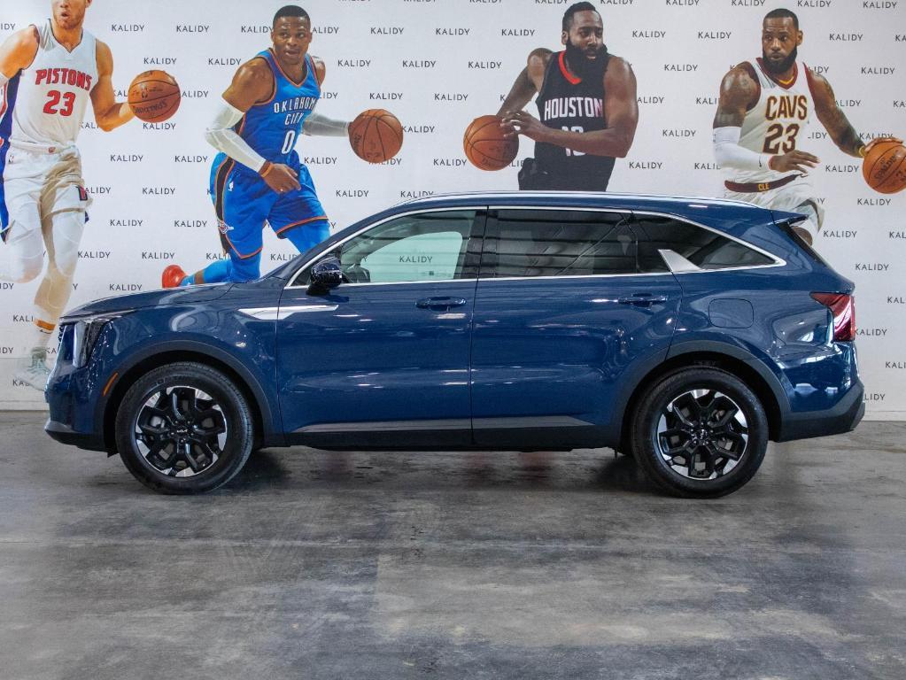 new 2025 Kia Sorento car, priced at $31,714