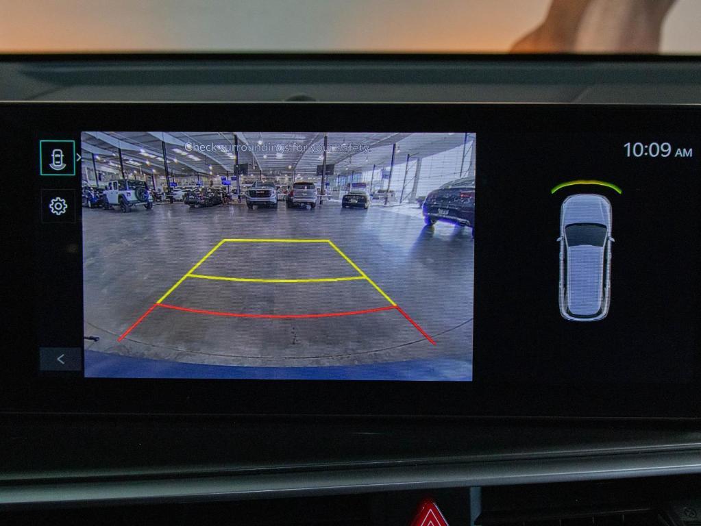 new 2025 Kia Sorento car, priced at $31,714