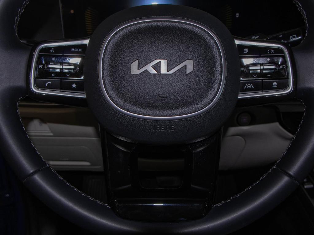 new 2025 Kia Sorento car, priced at $31,714