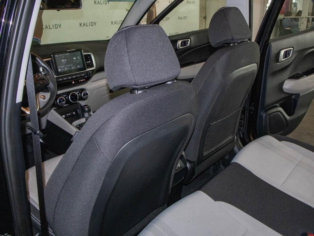 used 2025 Hyundai Venue car, priced at $19,000