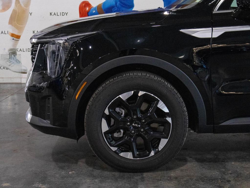 new 2025 Kia Sorento car, priced at $31,308