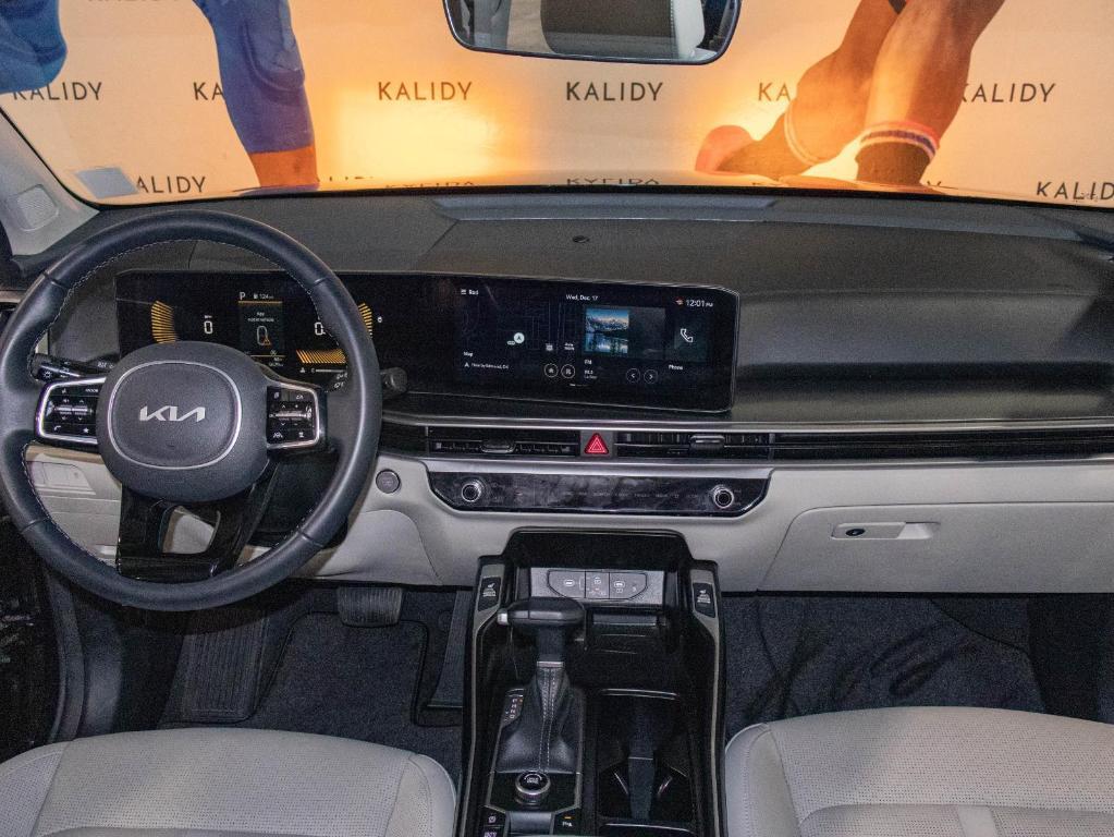 new 2025 Kia Sorento car, priced at $31,308