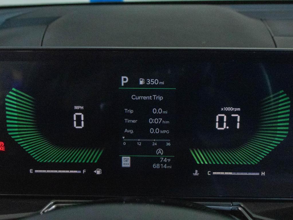 new 2025 Kia Sorento car, priced at $32,788