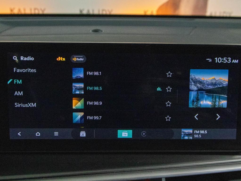 used 2025 Kia Sorento car, priced at $30,250