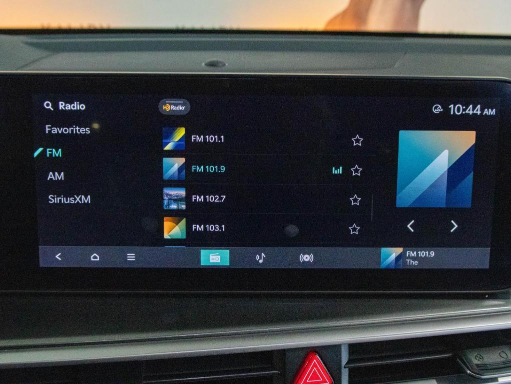 new 2025 Kia Sorento car, priced at $31,714