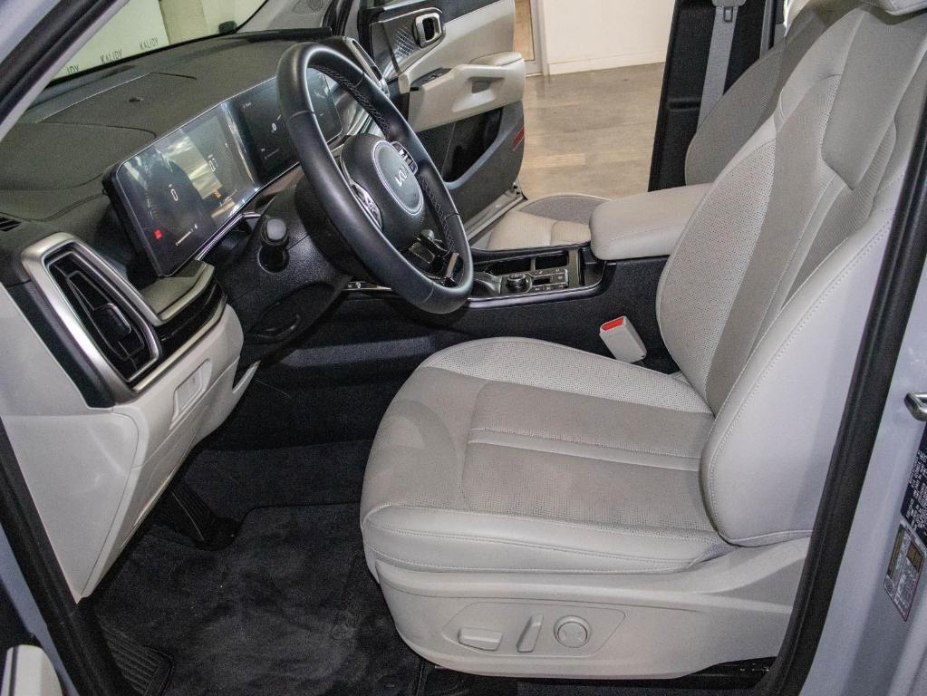 new 2025 Kia Sorento car, priced at $31,714