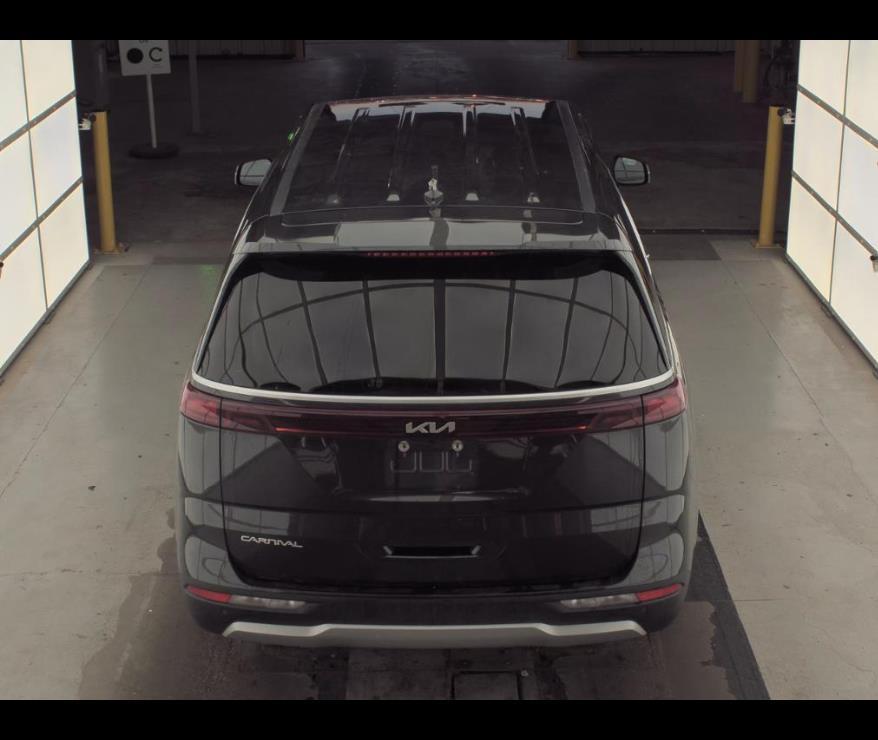 used 2024 Kia Carnival car, priced at $30,250