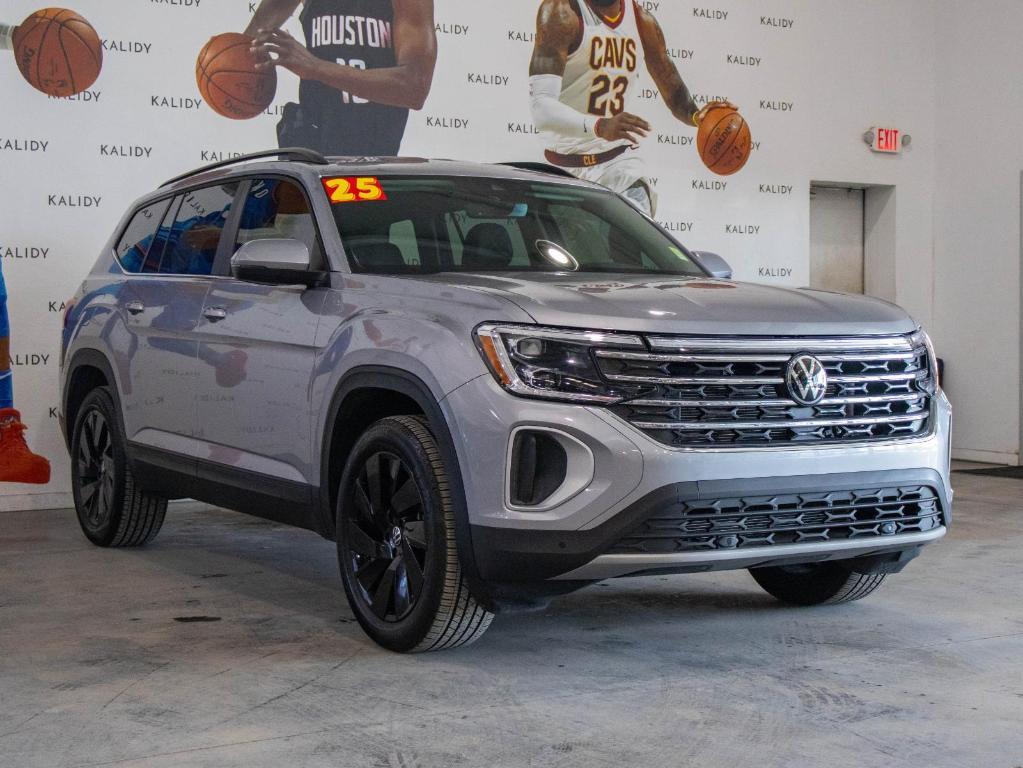 used 2025 Volkswagen Atlas car, priced at $35,250