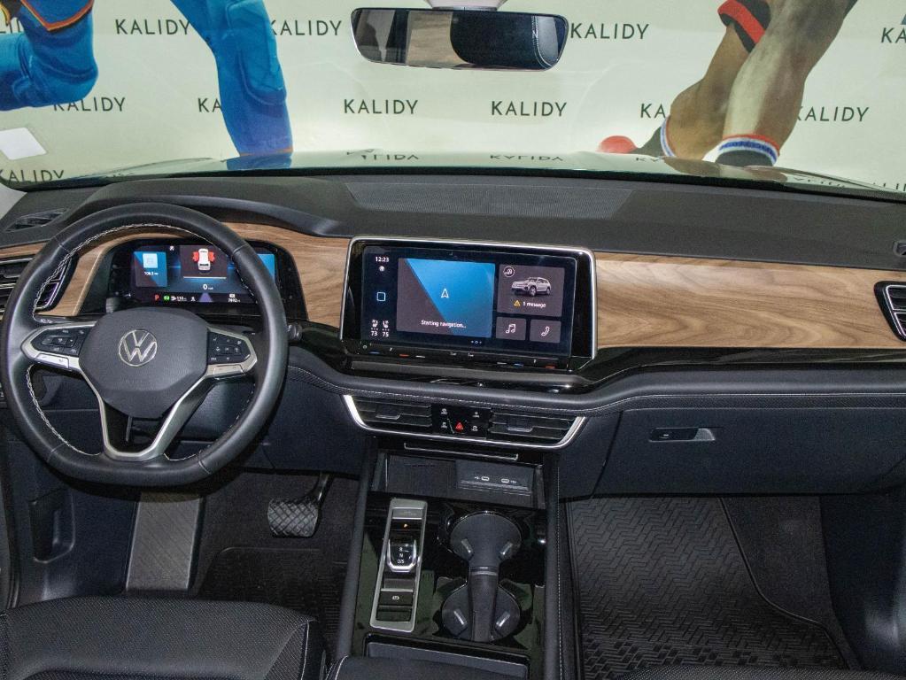 used 2025 Volkswagen Atlas car, priced at $35,250