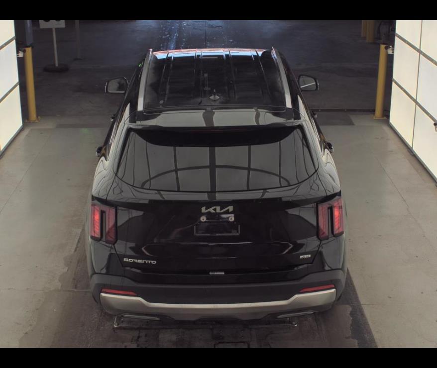 used 2024 Kia Sorento car, priced at $27,250