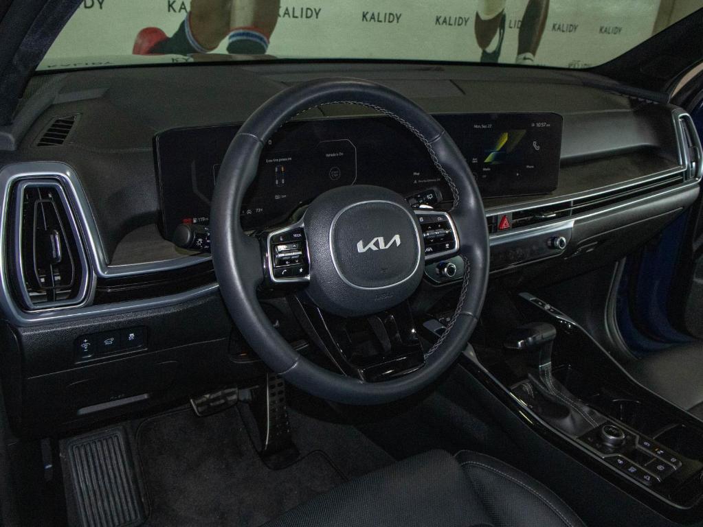 new 2025 Kia Sorento car, priced at $40,828