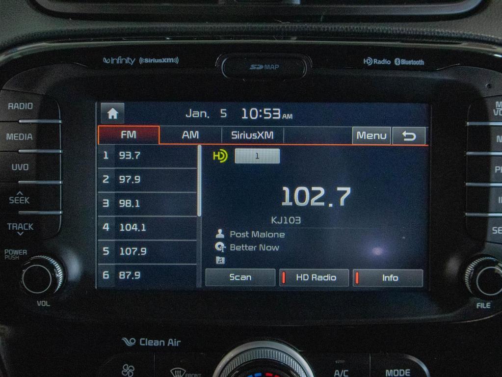 used 2015 Kia Soul car, priced at $9,750