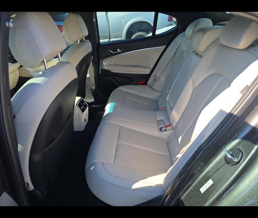 used 2024 Genesis G70 car, priced at $32,000