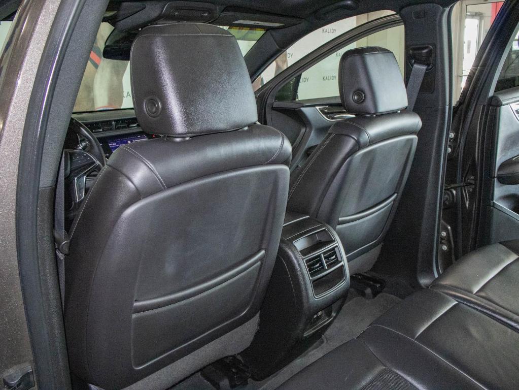 used 2020 Cadillac XT5 car, priced at $19,500