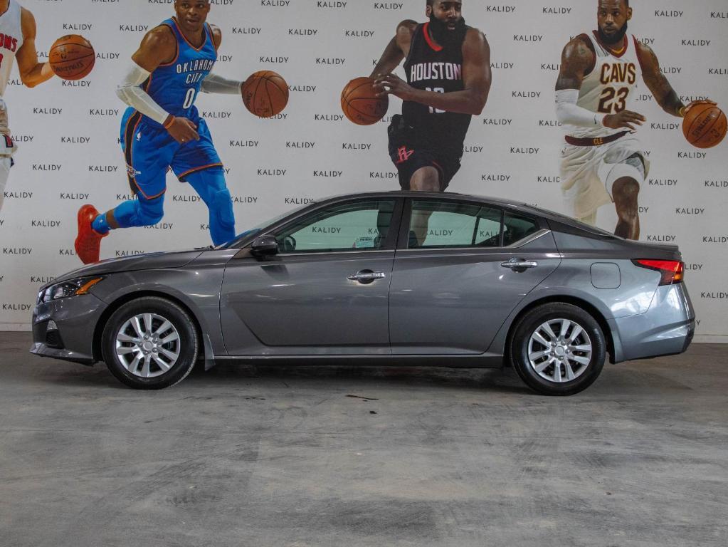 used 2022 Nissan Altima car, priced at $18,000