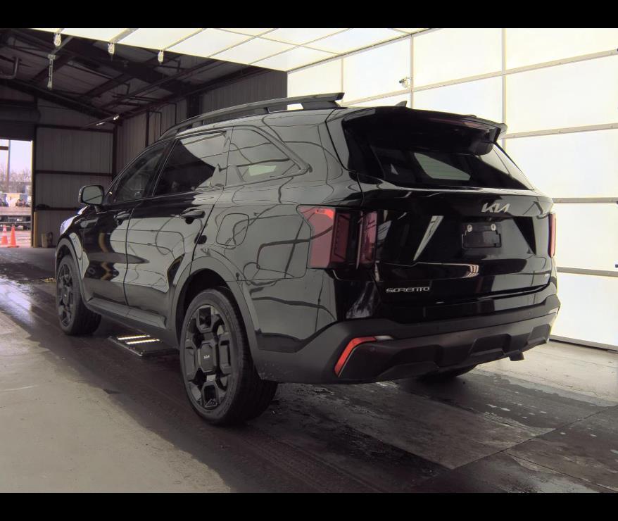 used 2024 Kia Sorento car, priced at $32,000