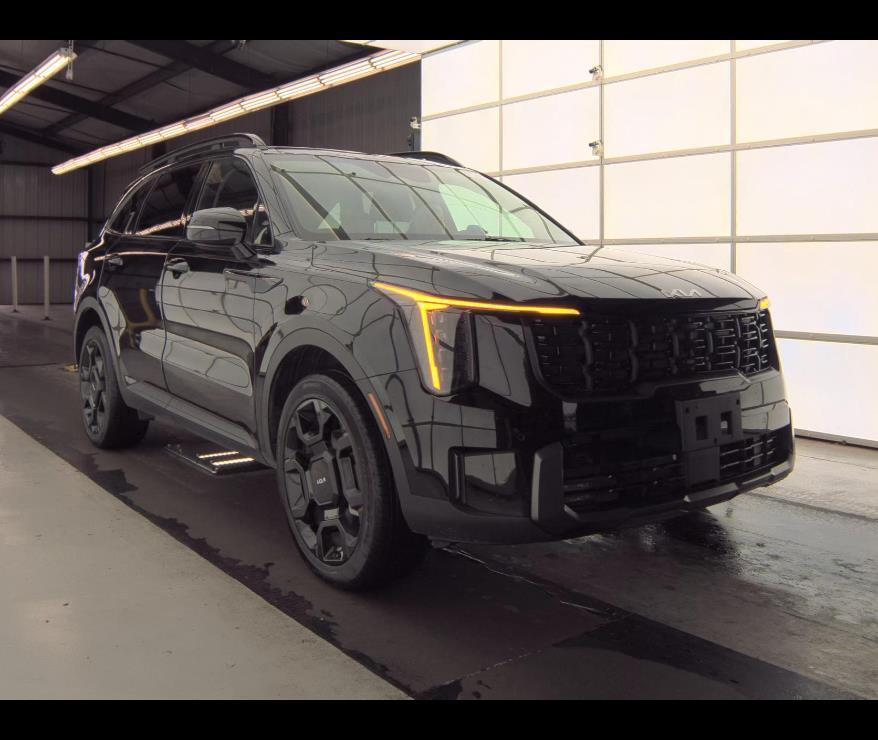 used 2024 Kia Sorento car, priced at $32,000