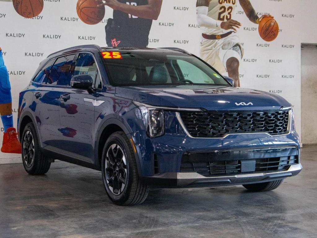 new 2025 Kia Sorento car, priced at $31,148