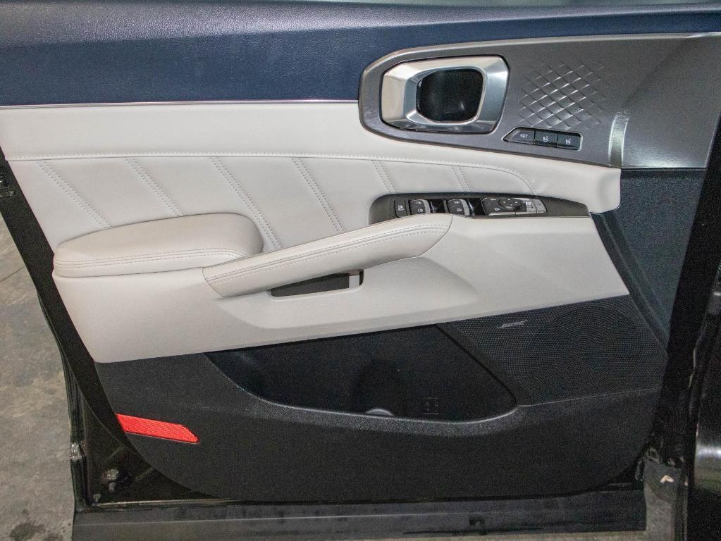 used 2023 Kia Sorento Plug-In Hybrid car, priced at $32,750