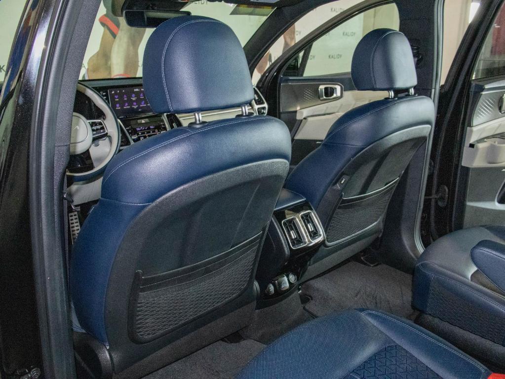 used 2023 Kia Sorento Plug-In Hybrid car, priced at $32,750