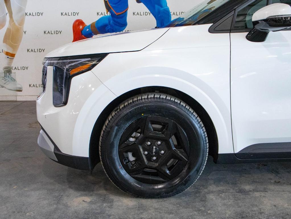 used 2025 Kia Carnival car, priced at $34,750