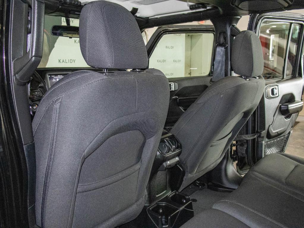 used 2021 Jeep Wrangler Unlimited car, priced at $27,000