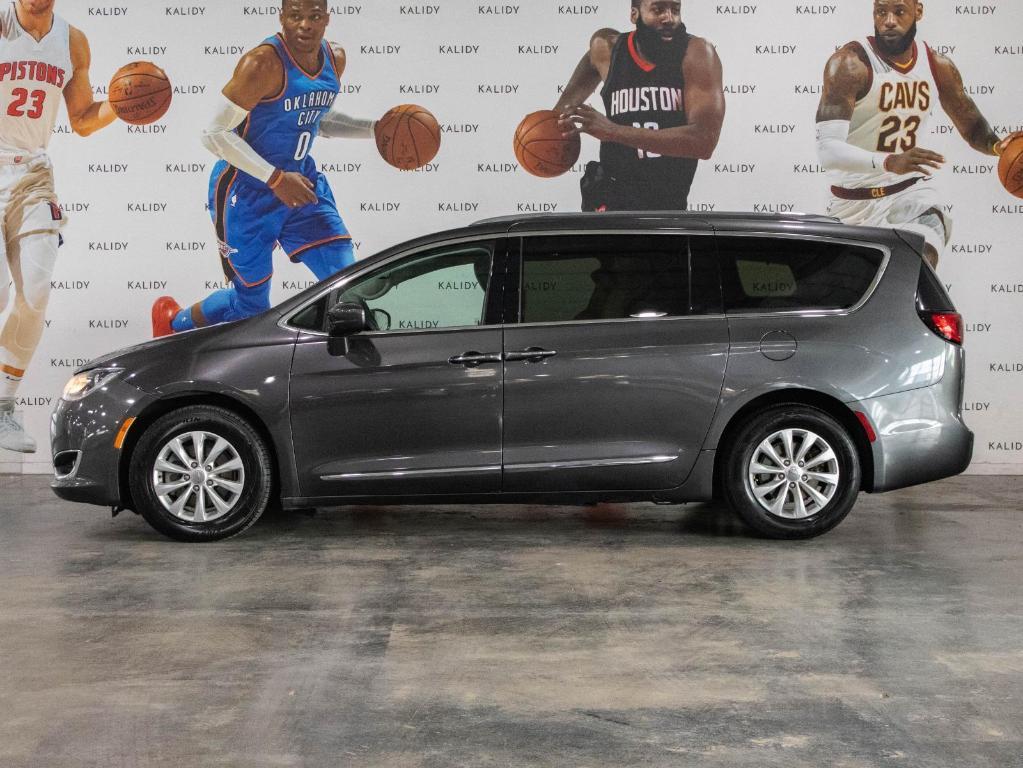 used 2019 Chrysler Pacifica car, priced at $12,500