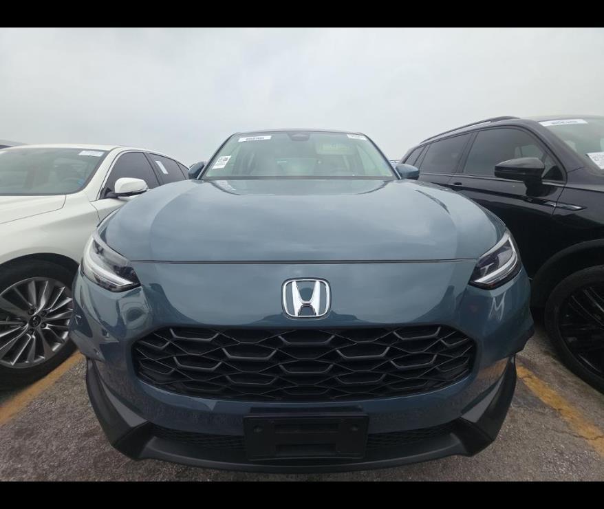used 2025 Honda HR-V car, priced at $25,250