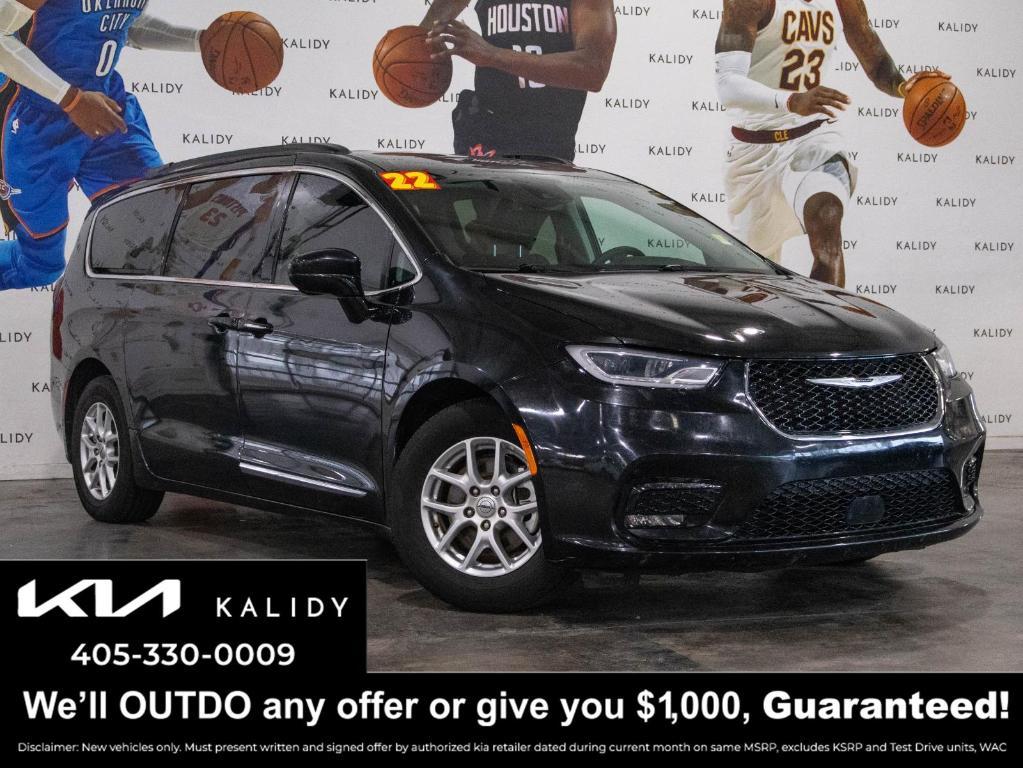 used 2022 Chrysler Pacifica car, priced at $20,000