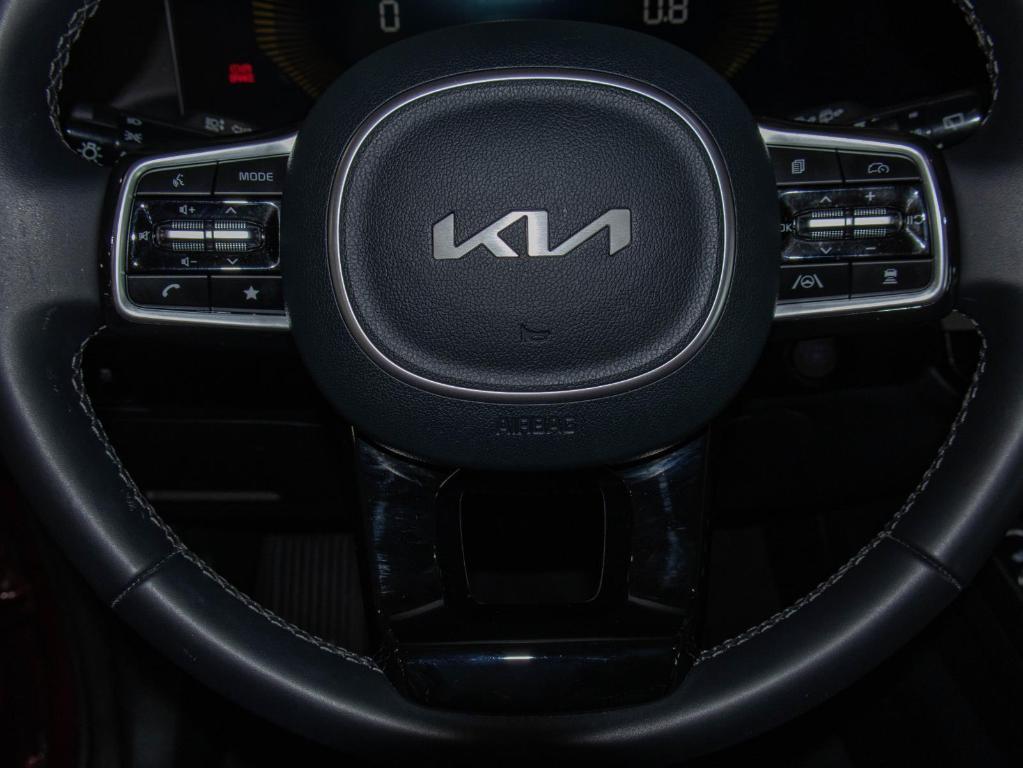 new 2025 Kia Sorento car, priced at $31,435