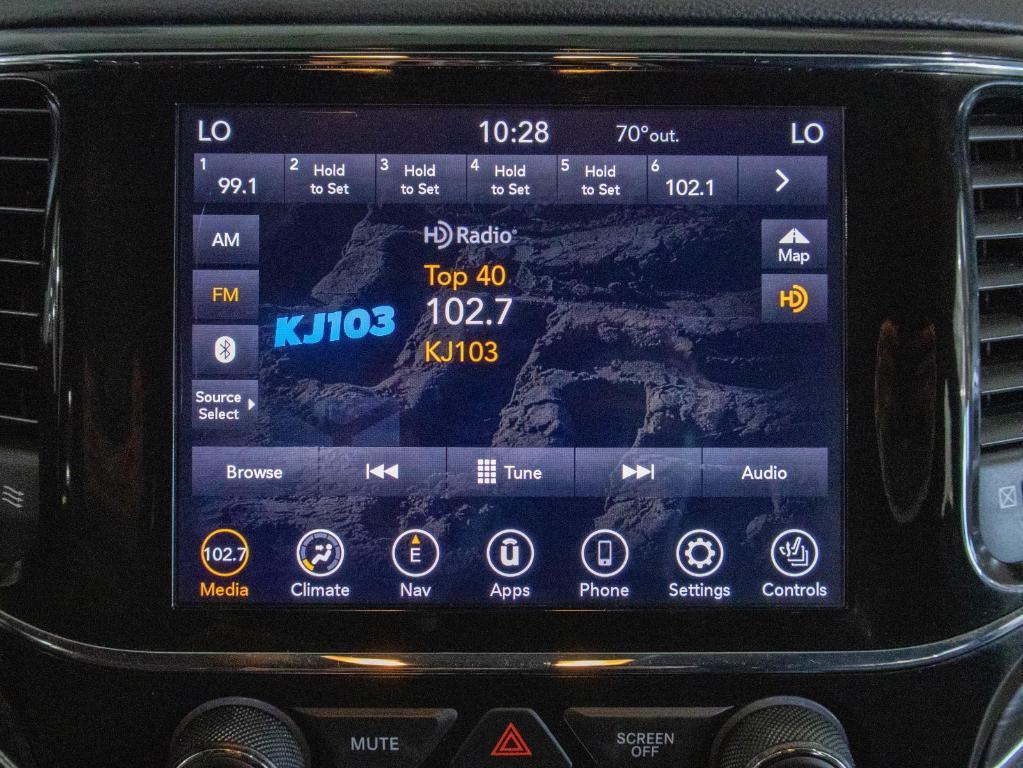 used 2022 Jeep Grand Cherokee WK car, priced at $19,000