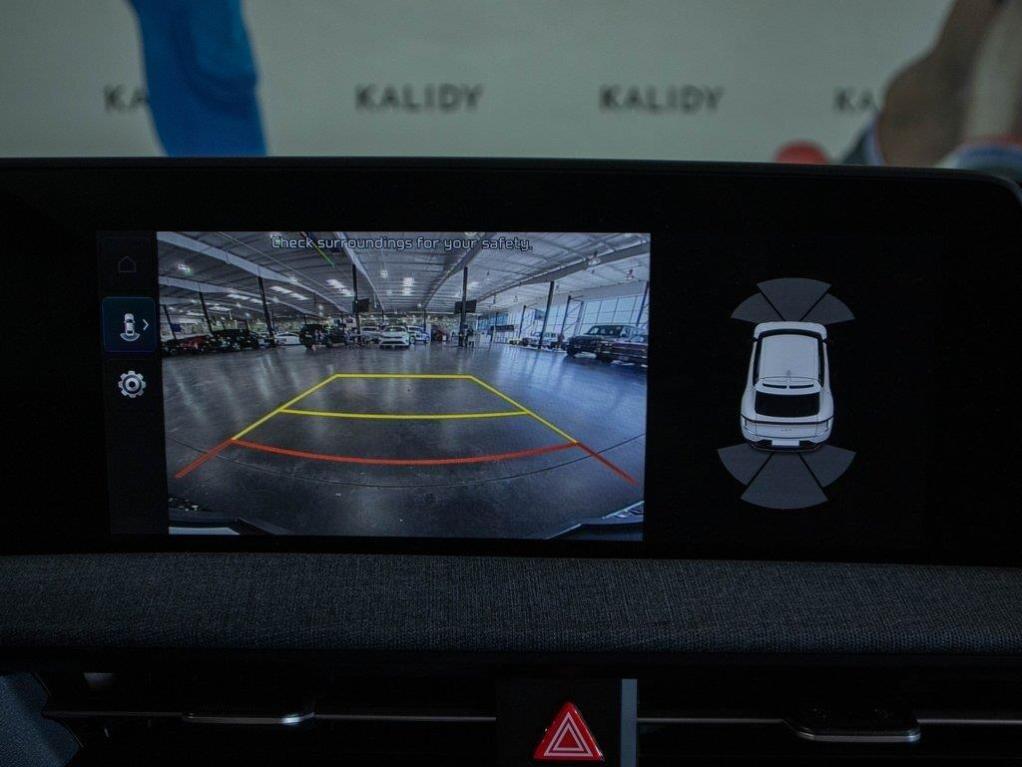 new 2023 Kia EV6 car, priced at $39,988