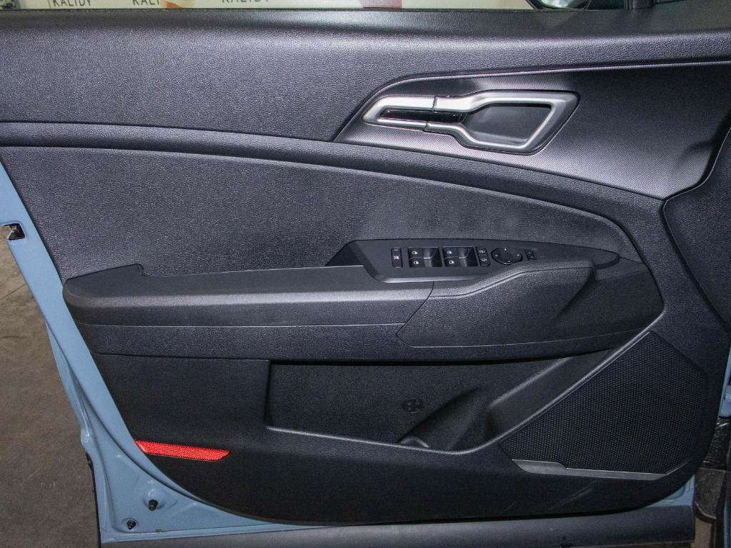 new 2026 Kia Sportage Hybrid car, priced at $34,864