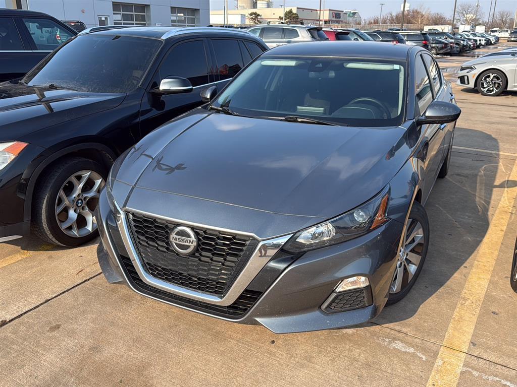 used 2022 Nissan Altima car, priced at $16,750