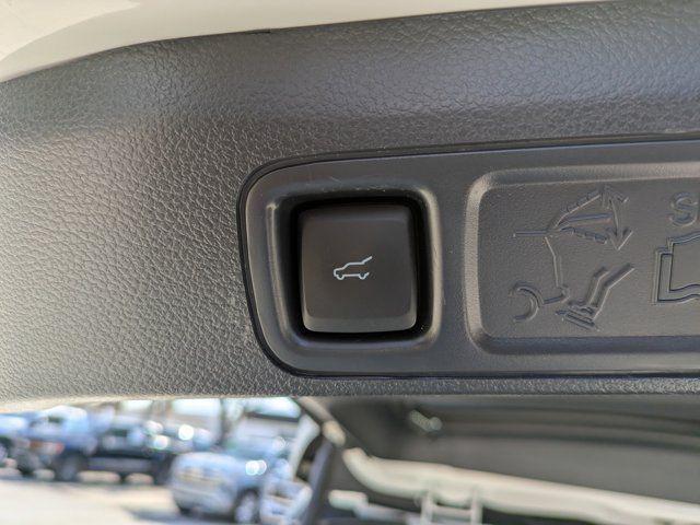 used 2023 Ford Expedition car, priced at $52,151