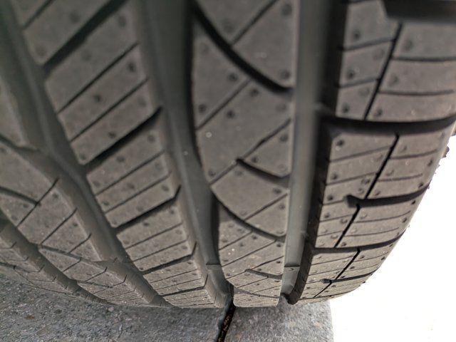 used 2022 Ford Edge car, priced at $22,555