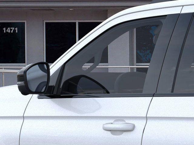 new 2025 Ford Expedition car, priced at $84,035