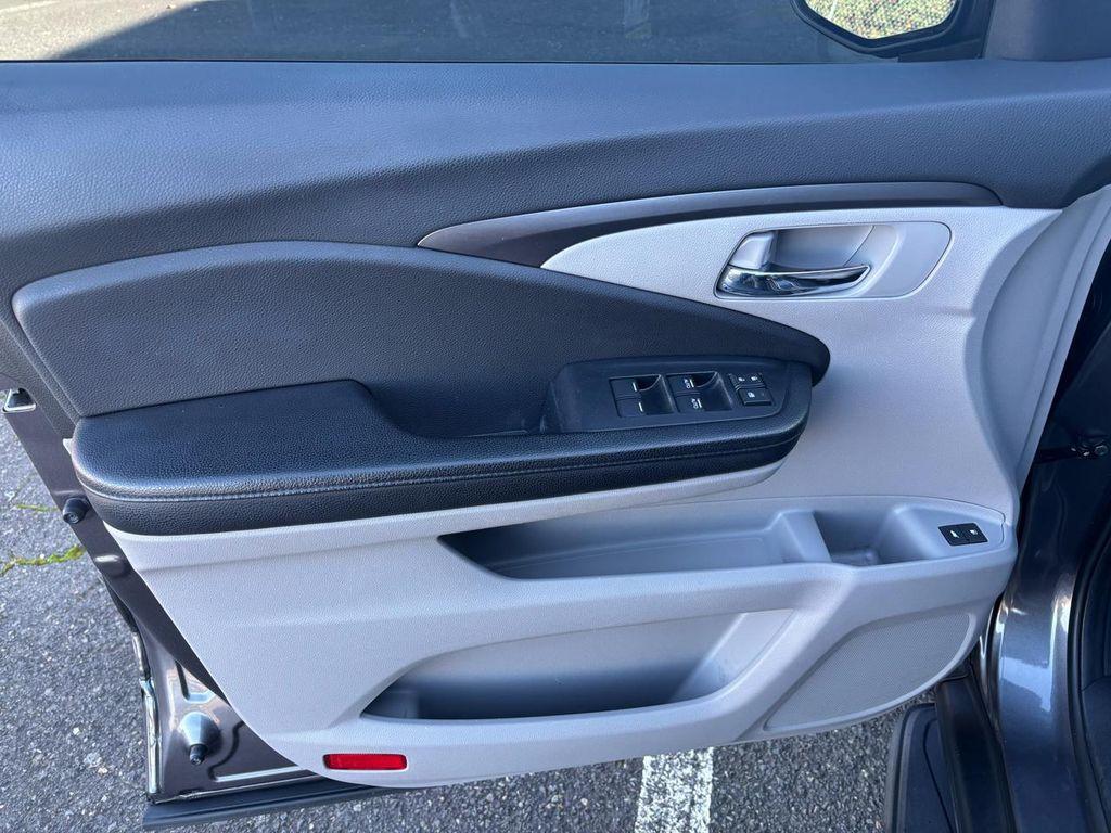 used 2016 Honda Pilot car, priced at $15,900