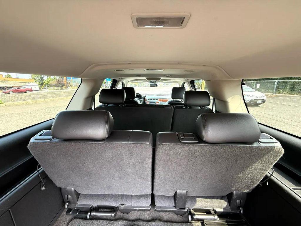 used 2008 Chevrolet Suburban car, priced at $11,000