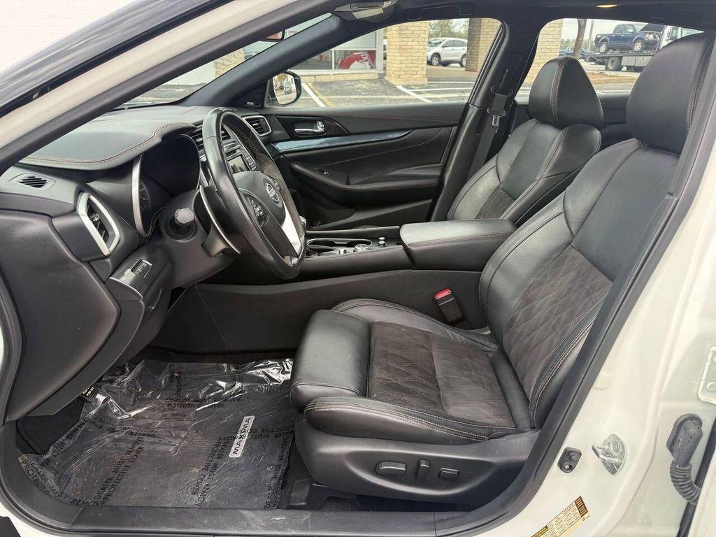 used 2023 Nissan Maxima car, priced at $26,900