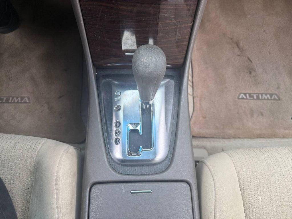 used 2012 Nissan Altima car, priced at $6,250