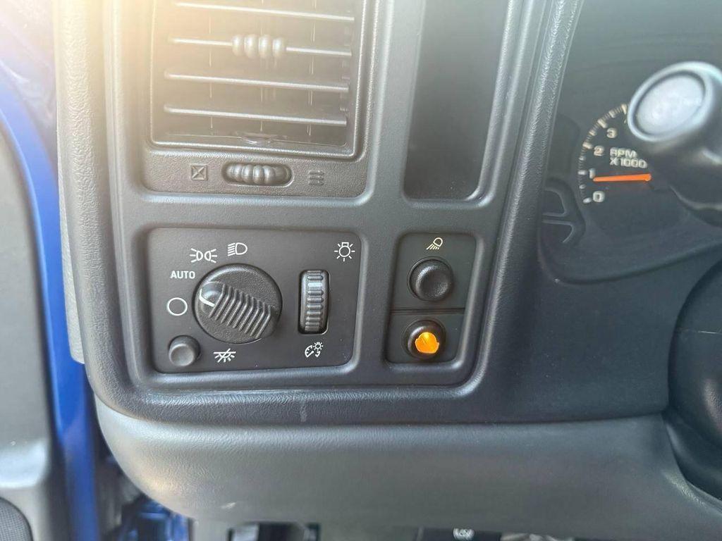 used 2004 GMC Sierra 1500 car, priced at $11,900