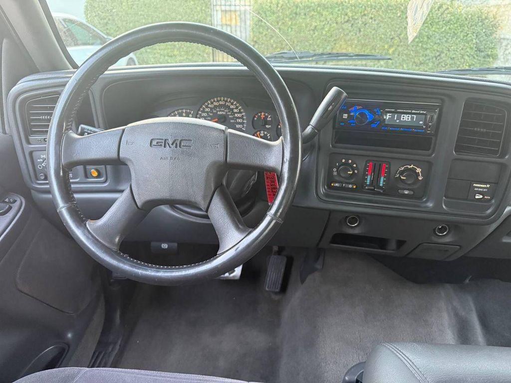 used 2004 GMC Sierra 1500 car, priced at $11,900