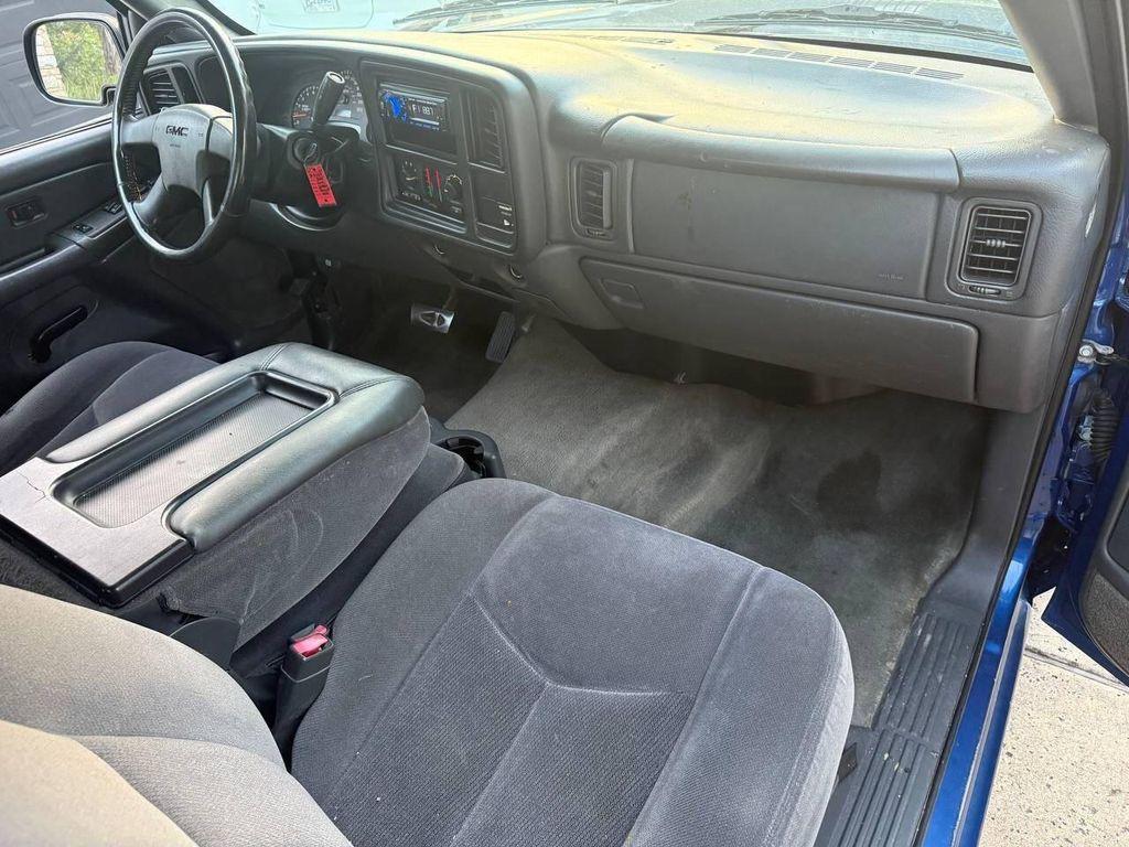 used 2004 GMC Sierra 1500 car, priced at $11,900