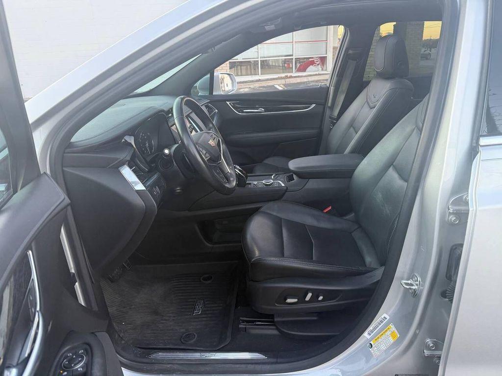 used 2020 Cadillac XT5 car, priced at $23,500