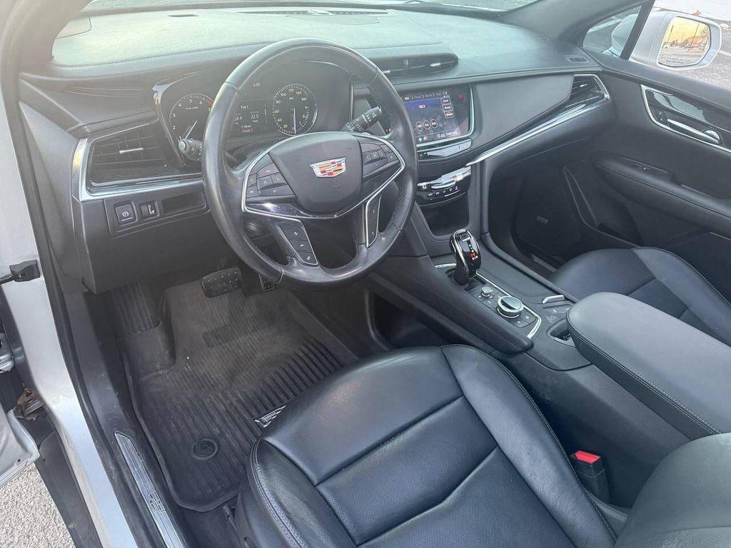 used 2020 Cadillac XT5 car, priced at $23,500