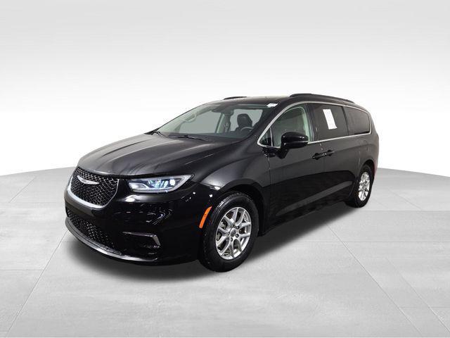 used 2022 Chrysler Pacifica car, priced at $18,323