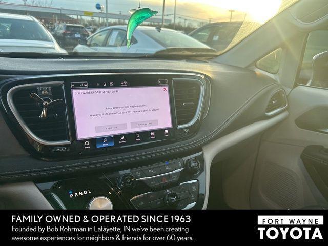 used 2022 Chrysler Pacifica car, priced at $19,593