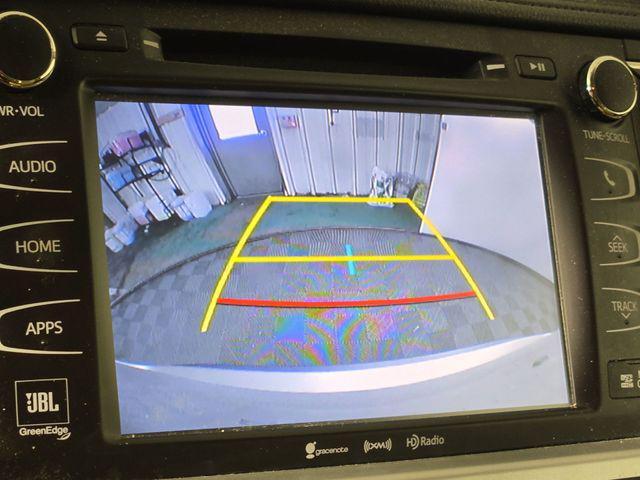 used 2016 Toyota Highlander car, priced at $22,359